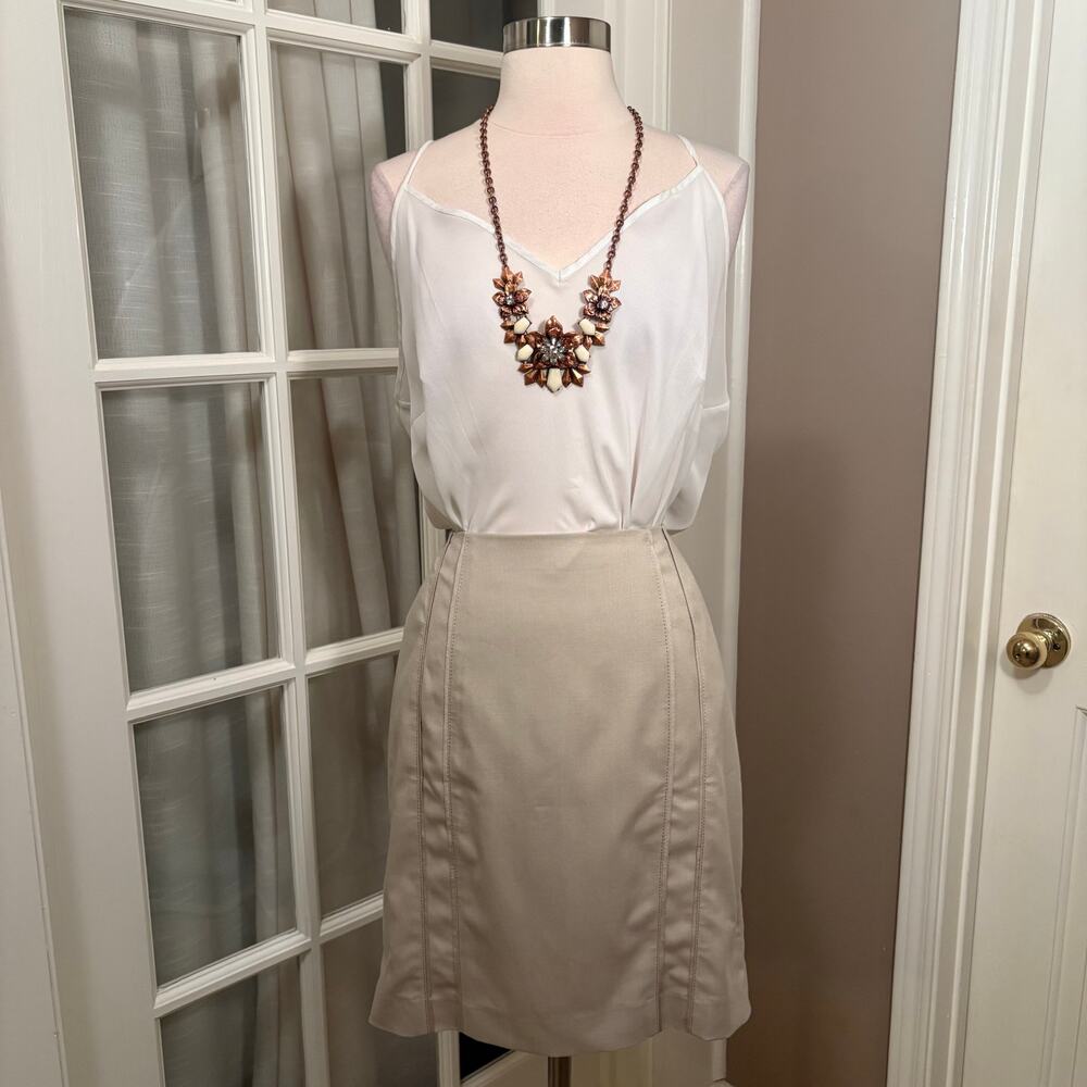 White House‎ Black Market Beige Pencil Skirt With Double Striping - Size 6P